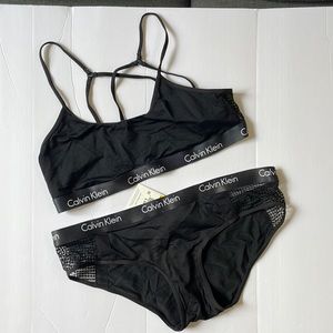 USED TOP. NEW BOTTOMS